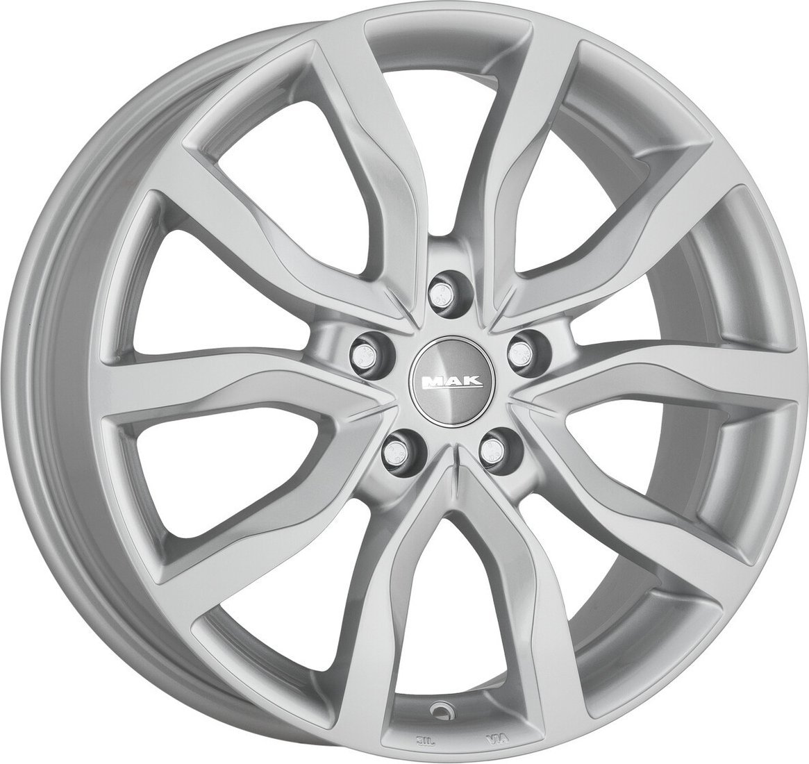 MAK Highlands 18x8" 5x114.3мм DIA 76мм ET 40мм Silver