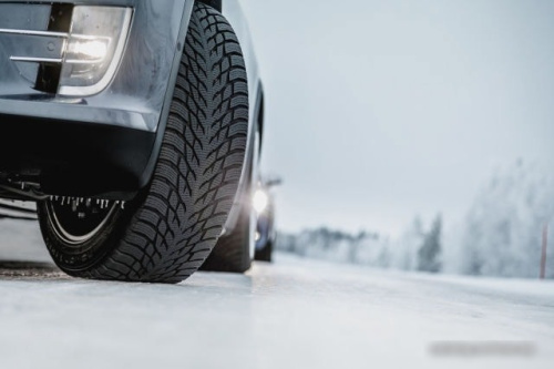 Ikon Tyres Hakkapeliitta R3 SUV 215/65R17 103R