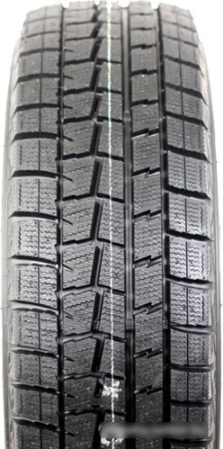 Dunlop Winter Maxx WM01 215/65R16 98T