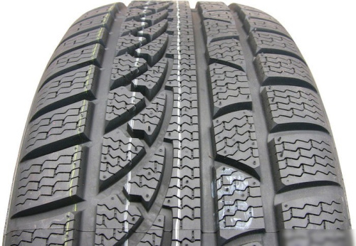 Petlas SnowMaster W651 235/50R19 103V