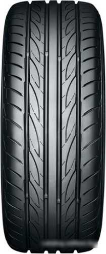 Yokohama ADVAN Fleva V701 225/50R18 99W