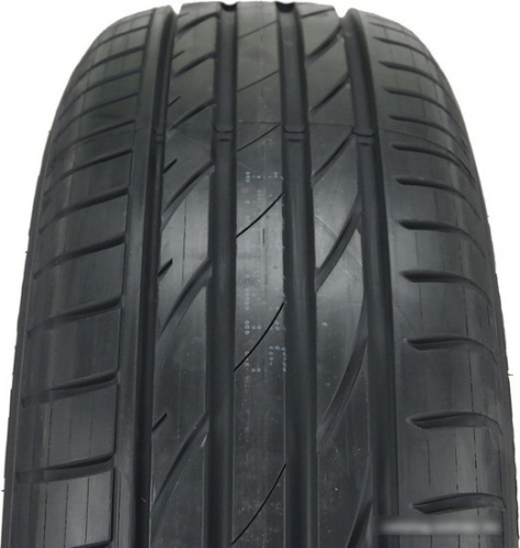 Maxxis Victra Sport 5 SUV 235/65R18 106W