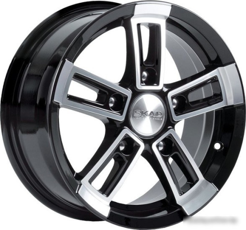SKAD Тор 18x8" 6x139.7мм DIA 106.2мм ET 25мм Алмаз