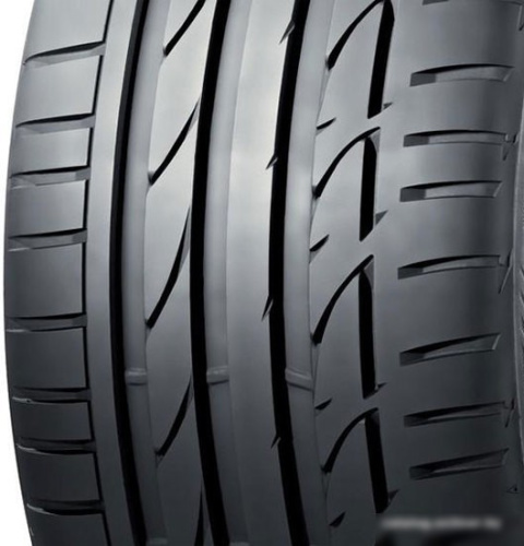Bridgestone Potenza S001 225/45R19 92W (run-flat)