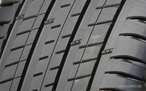 Michelin Latitude Sport 3 235/60R18 103V