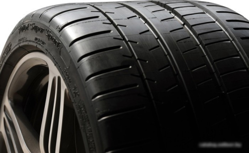 Michelin Pilot Super Sport 285/30R20 99Y