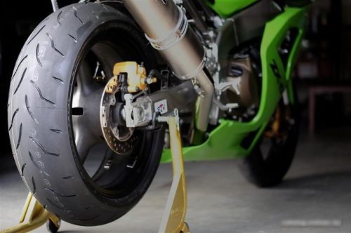 Bridgestone Battlax BT-016 Pro 190/55R17 75W TL