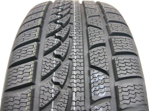 Petlas SnowMaster W651 215/45R17 91V