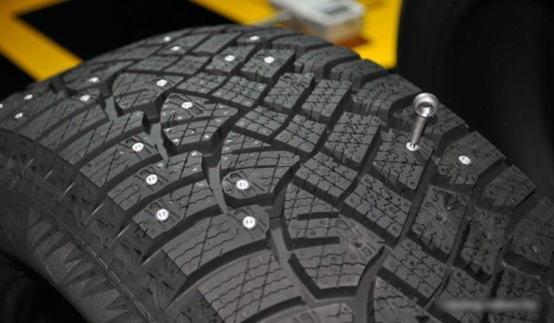 Continental IceContact 2 215/55R17 98T