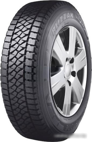 Bridgestone Blizzak W810 205/75R16C 110/108R