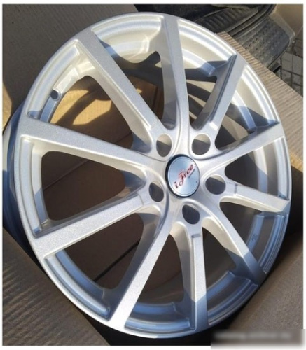 iFree Big Byz (КС680) 17x7" 5x108мм DIA 63.35мм ET 50мм Нео-классик