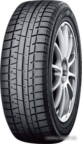 Yokohama iceGUARD IG50 215/55R16 93Q