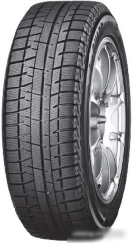 Yokohama IceGuard Studless iG50+ 185/65R15 88Q