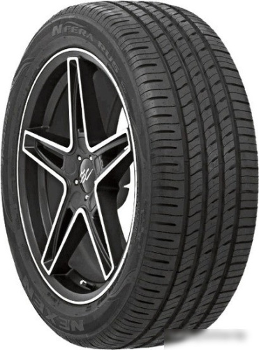 Roadstone N'Fera RU5 235/65R18 110V